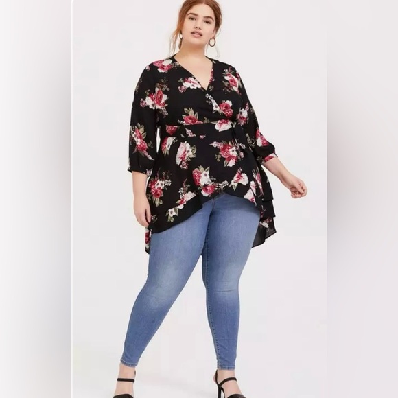 torrid Tops - NWT Torrid Black Floral Wrap Top